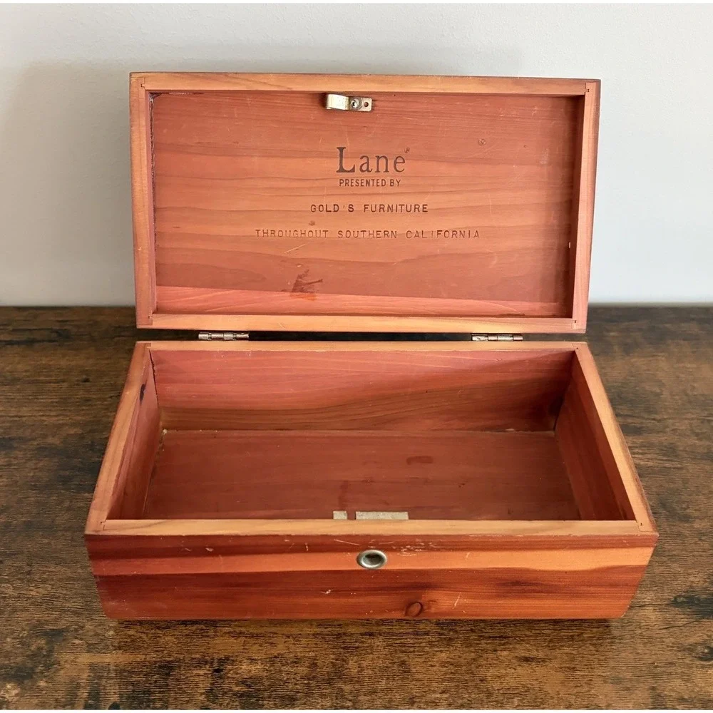 Vintage Lane Mini Cedar Chests Trinket/Jewelry Box, Without Key  Decorative